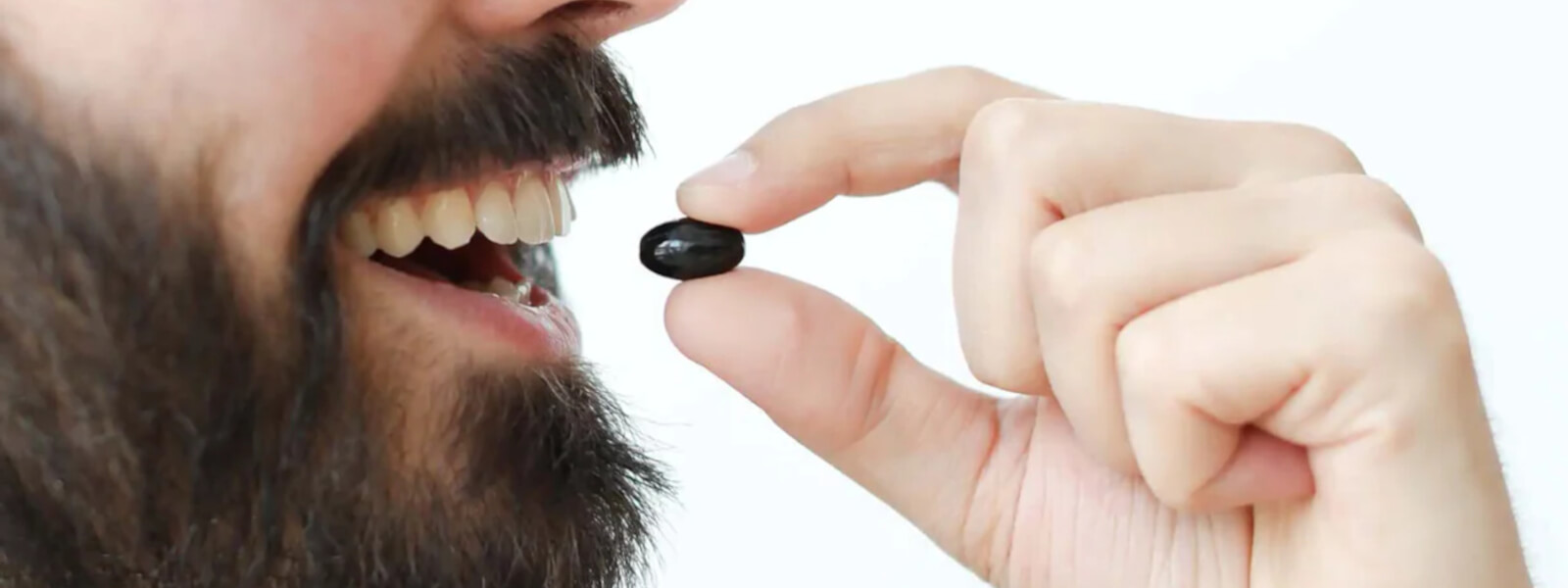 CBD-kapsler er i bund og grund CBD-olie pakket i kapselform. Men der er mere at vide om dem